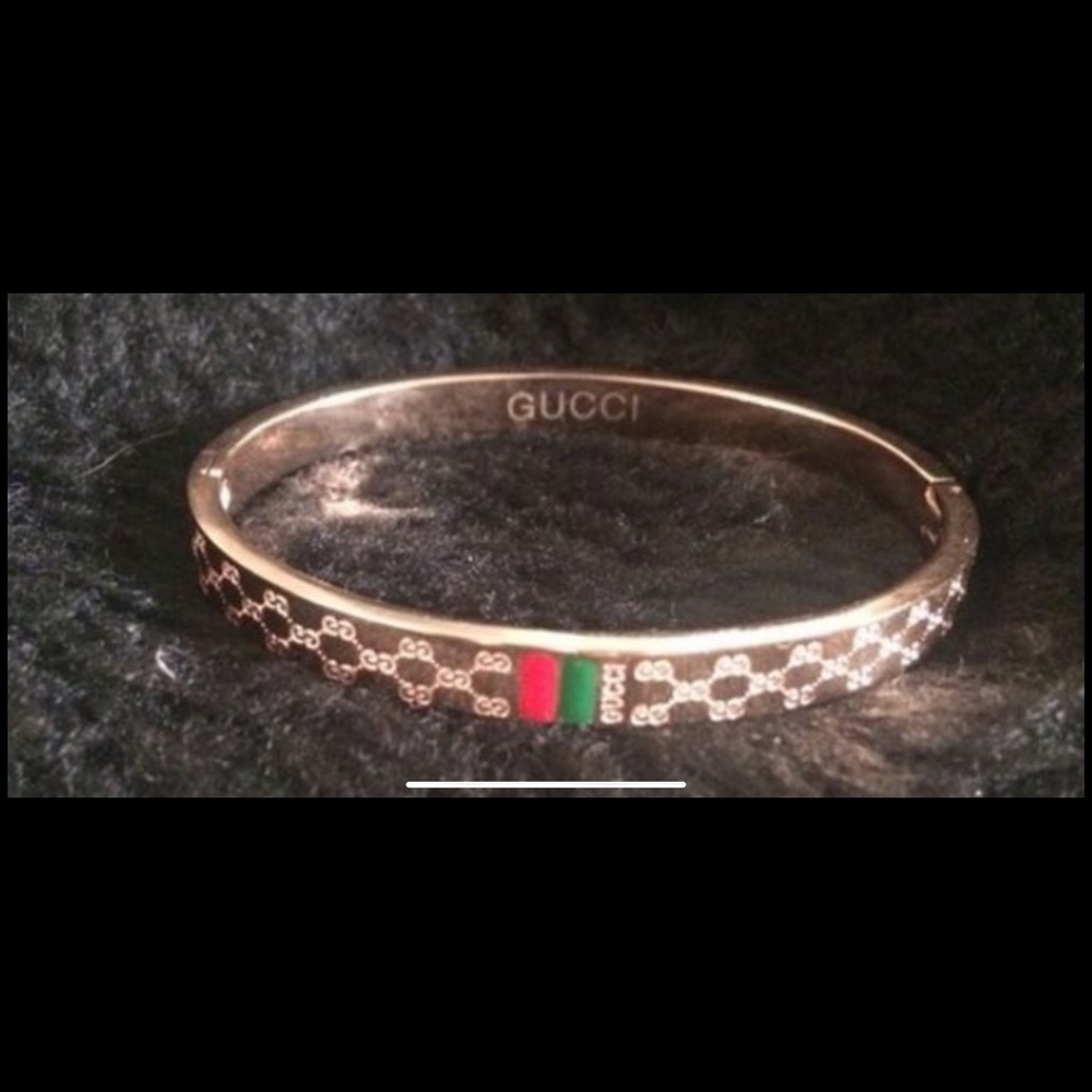 Rose gold Gucci braclet